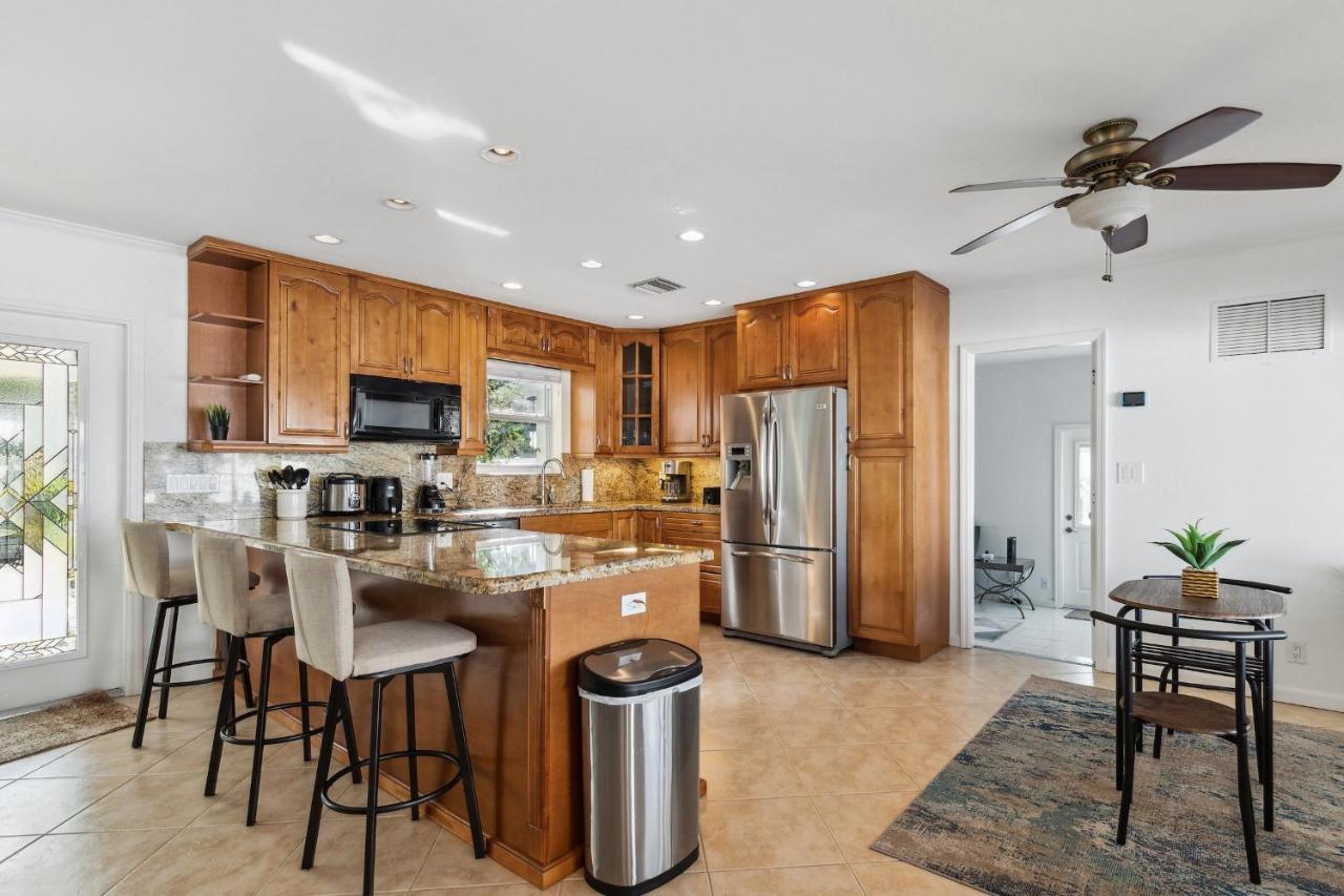 Chic Fort Lauderdale House With Private Pool מראה חיצוני תמונה